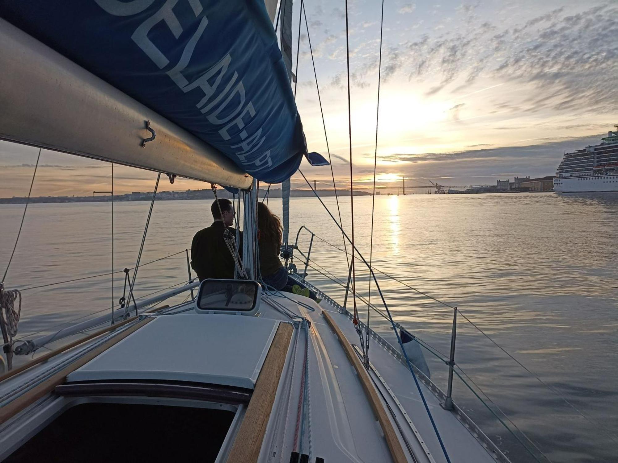 Lejlighed Be Local - Sleep Aboard The Santa Maria Sailing Boat In
